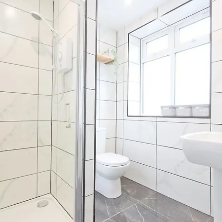 Fishponds 6 Bedroom House * Μπρίστολ